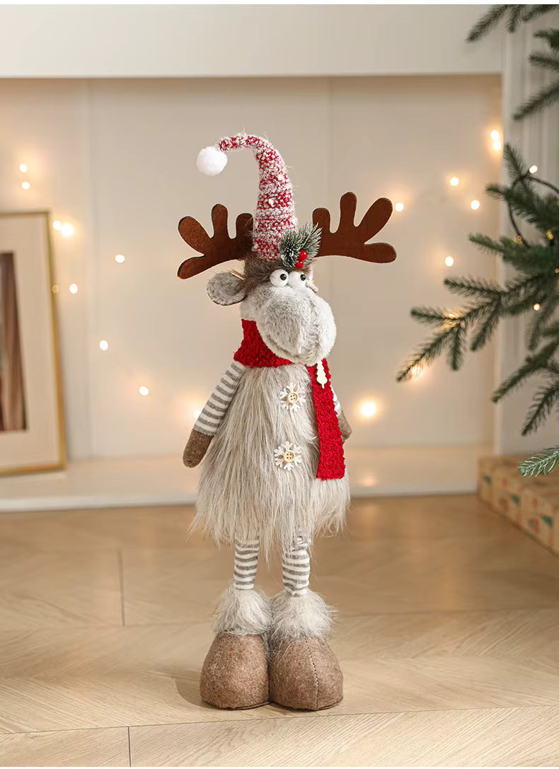 Weihnachtsdeko Rentier – Plüschfigur mit Mütze &amp; Schal